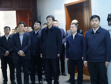 恩施州党政代表团考察佛慈制药